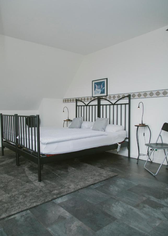 Gaestehaus Vigliarolo Gewerblich Jedes Zimmer Eigenes Bad Gemeinschaftskueche Эльмсхорн Экстерьер фото